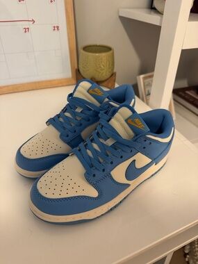 Nike Women’s Golden State Dunk Low